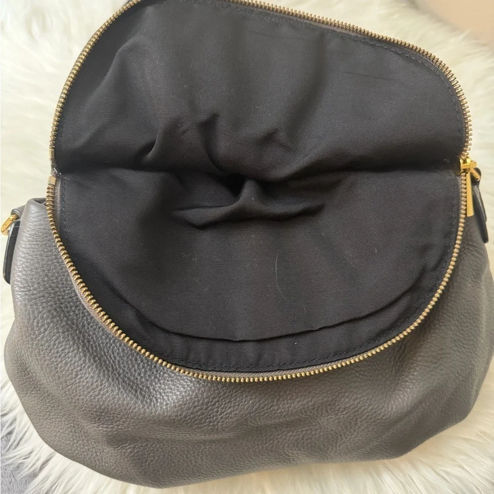 MARC BY MARC JACOBS NATASHA LEATHER CROSSBODY